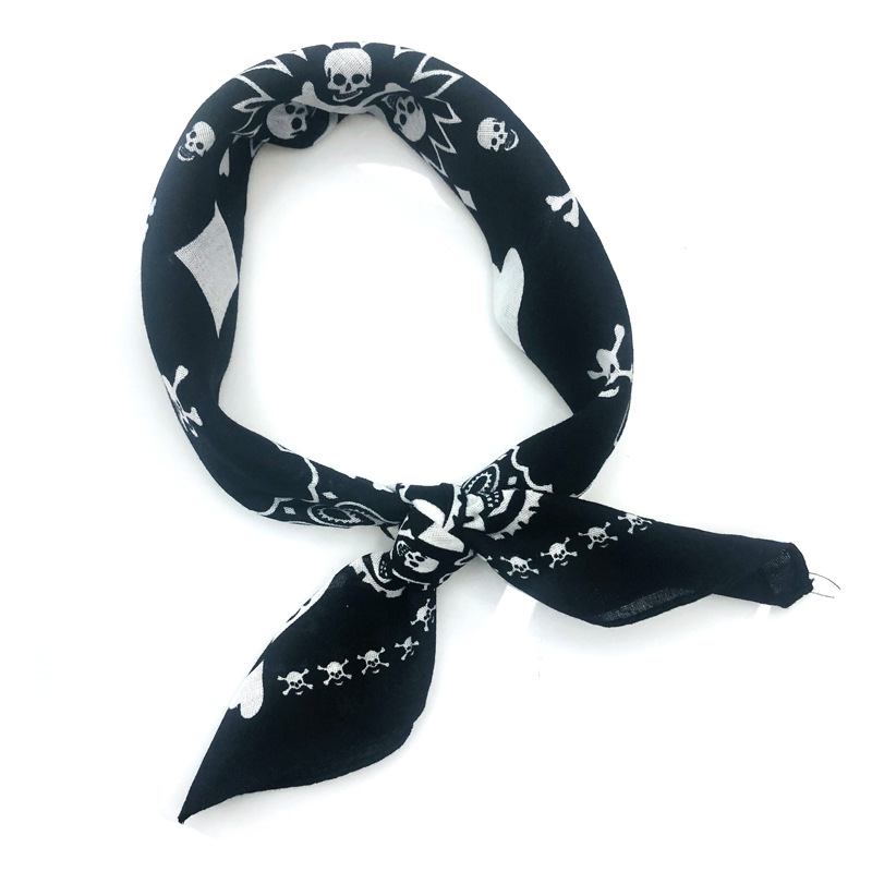 55cm White Black Red Skull Pok - Bandana Blank White recension och pris